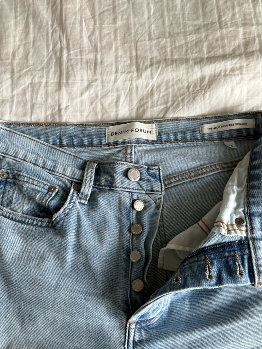 Aritzia Denim Forum “The Arlo Hi-Rise Straight Jean” with Button-Fly - Picture 5 of 6